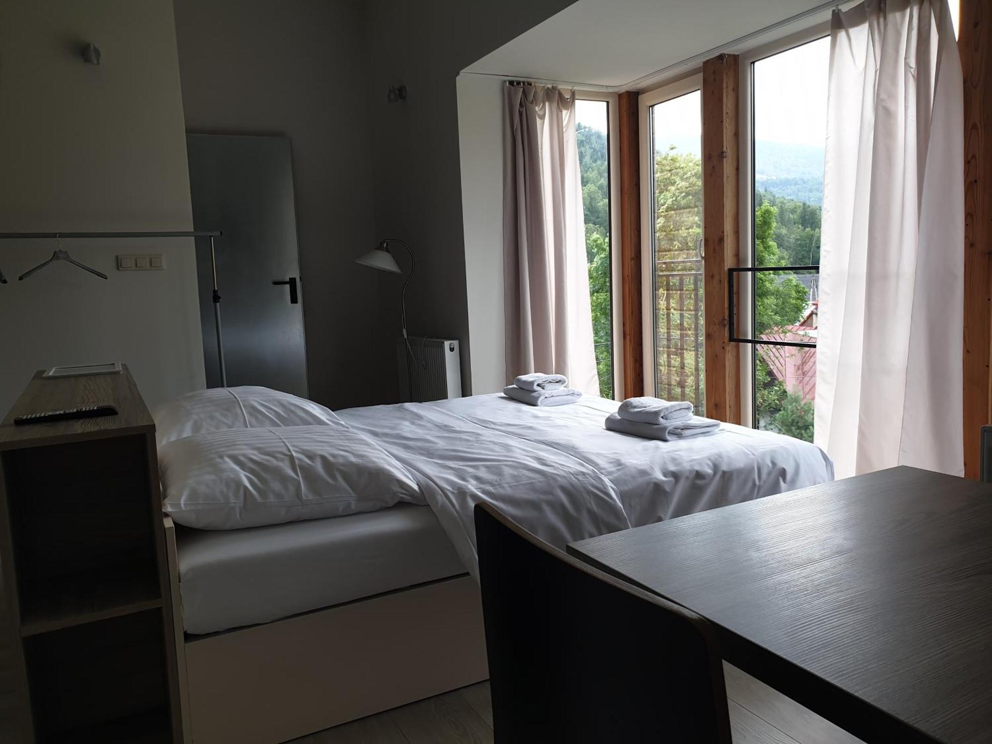 Apartamenty Doliny Щирк Номер фото
